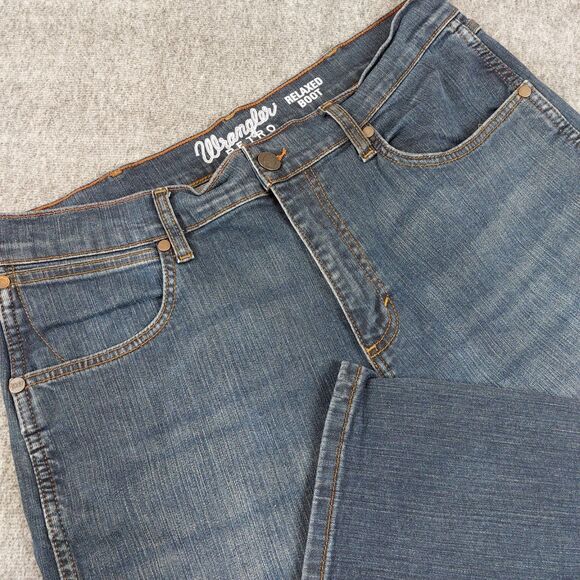 Wrangler Retro Relaxed Boot Cut Men 34x32 (Fit 34x31.5) Jeans Blue Classic Style - Picture 1 of 8